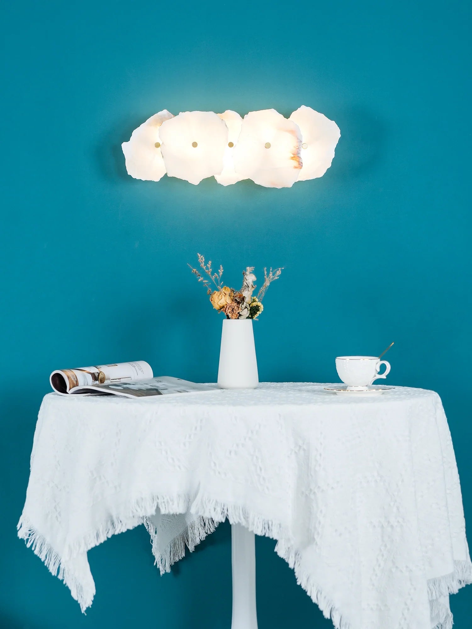 Petra Alabaster Wall Lamp - Yiarolight