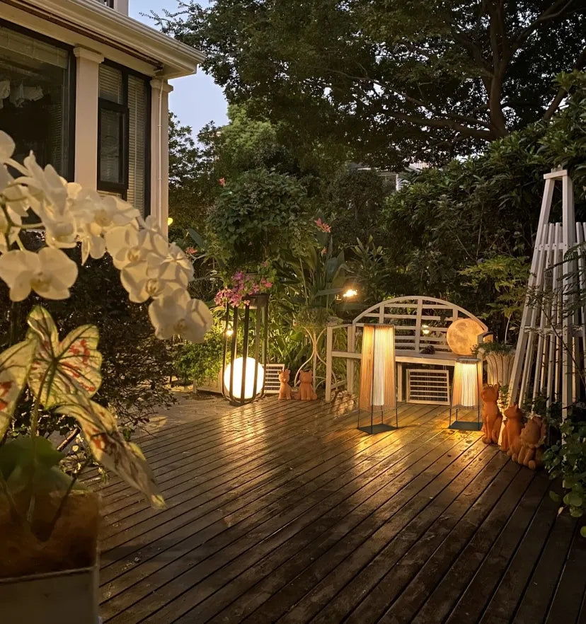 Plastic Rattan Outdoor Post Light - Yiarolight