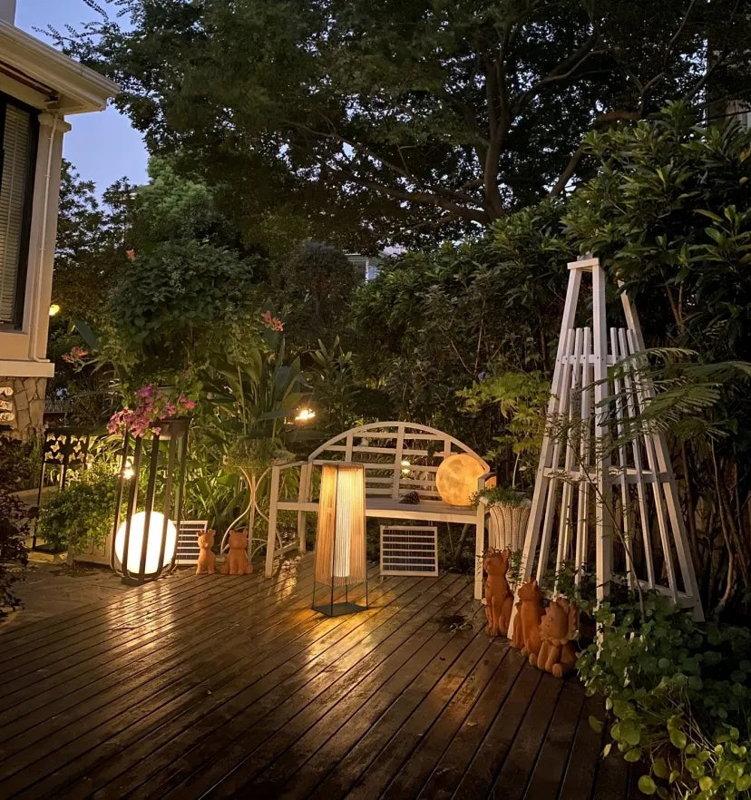 Plastic Rattan Outdoor Post Light - Yiarolight