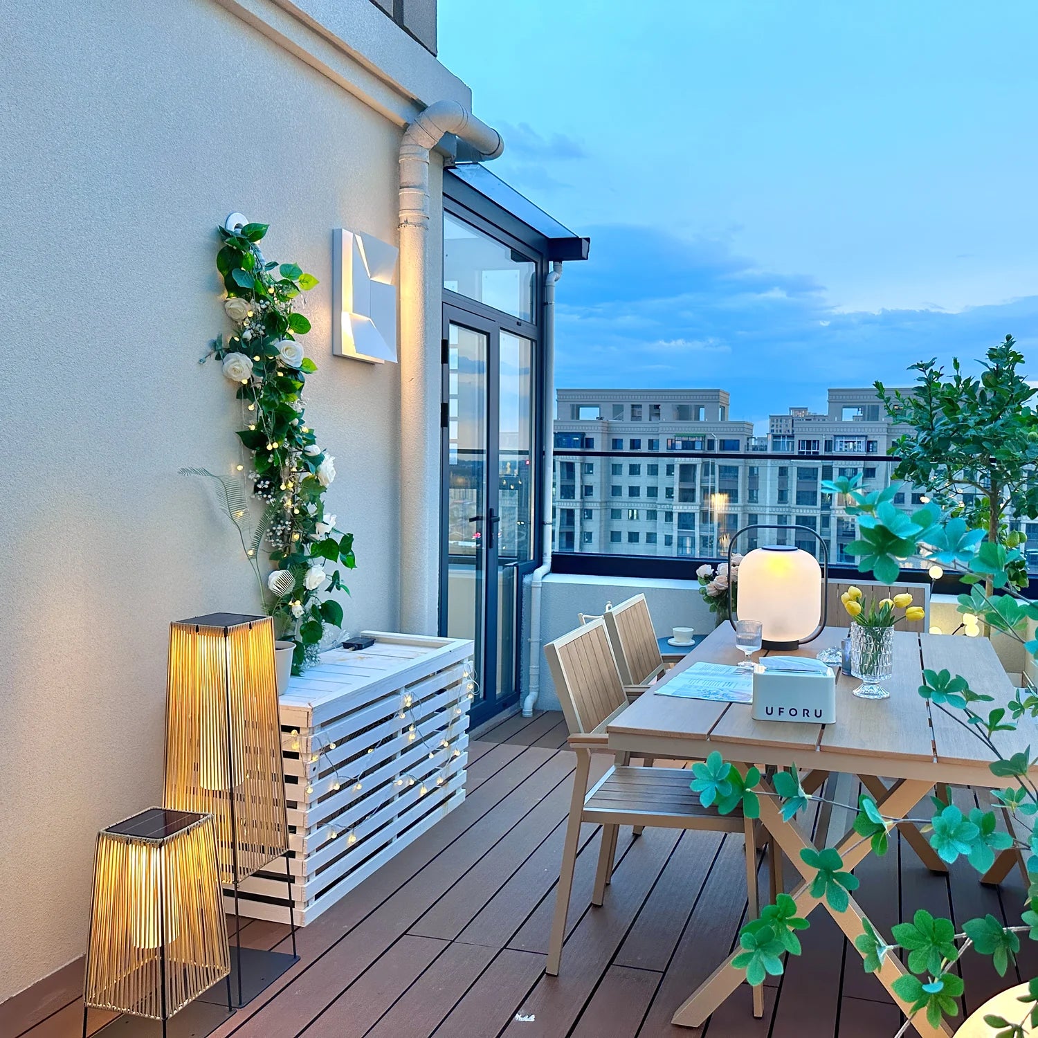 Plastic Rattan Outdoor Post Light - Yiarolight