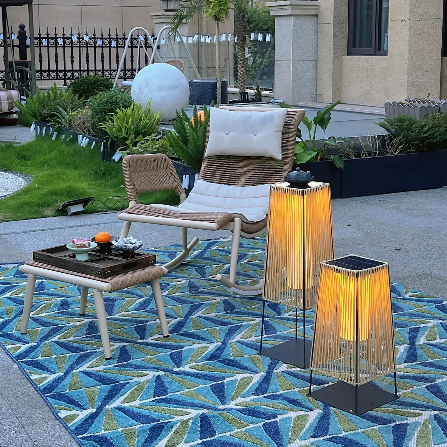 Plastic Rattan Outdoor Post Light - Yiarolight