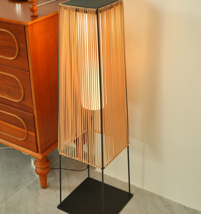 Plastic Rattan Outdoor Post Light - Yiarolight