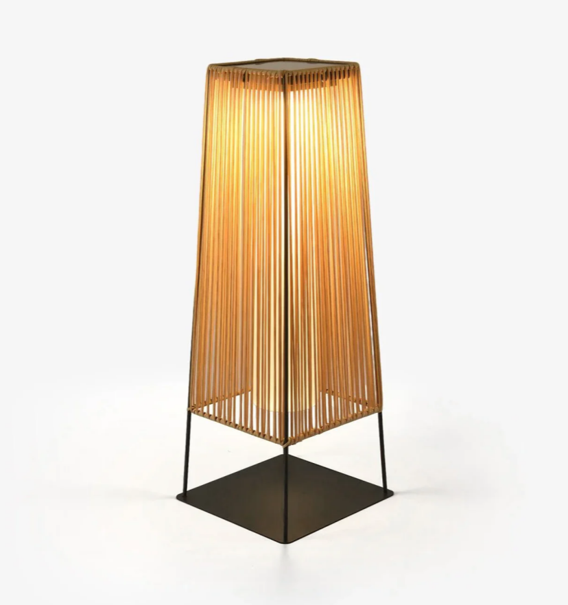 Plastic Rattan Outdoor Post Light - Yiarolight