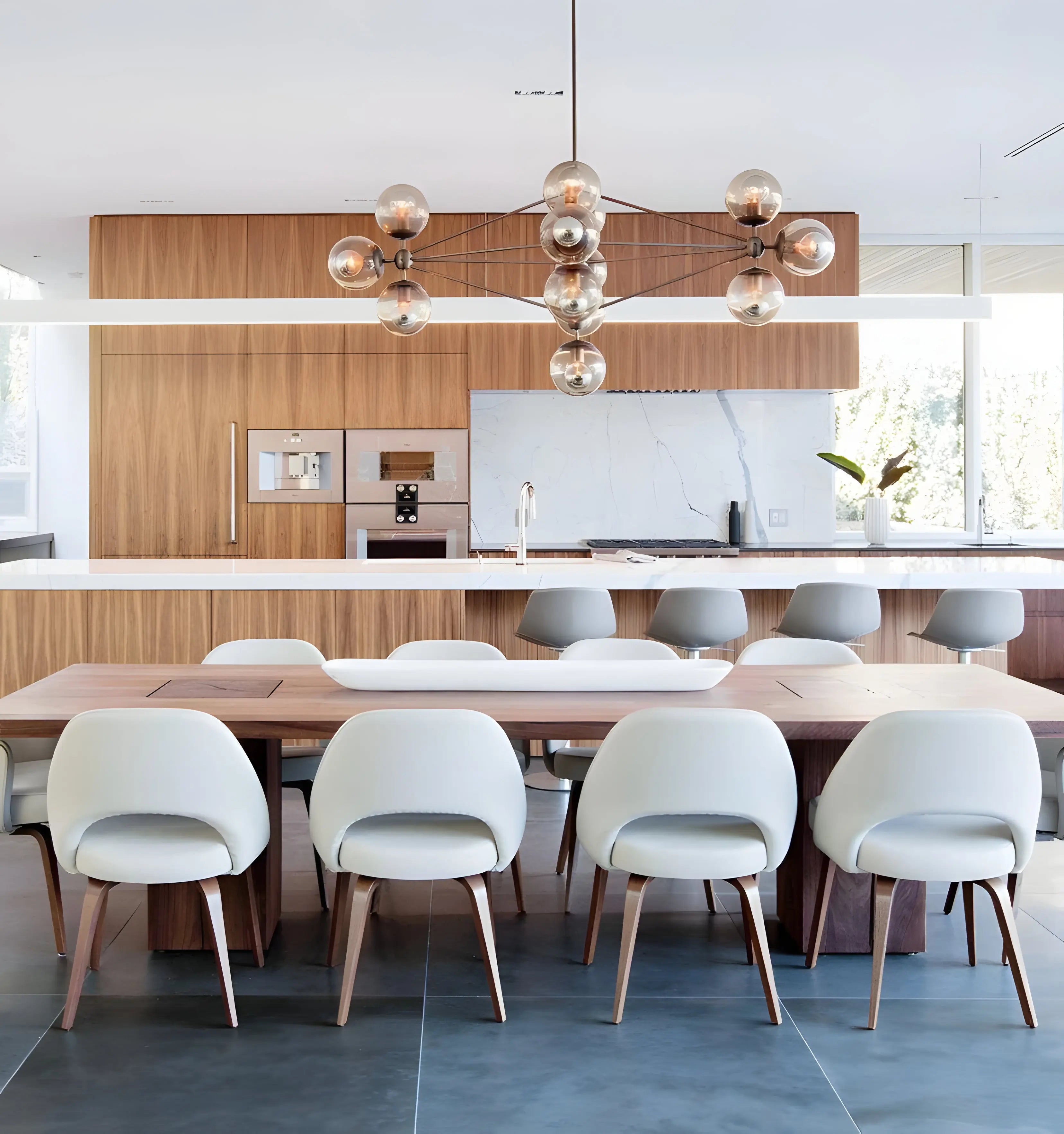 Possini Euro Gable Modo Chandeliers - Yiarolight