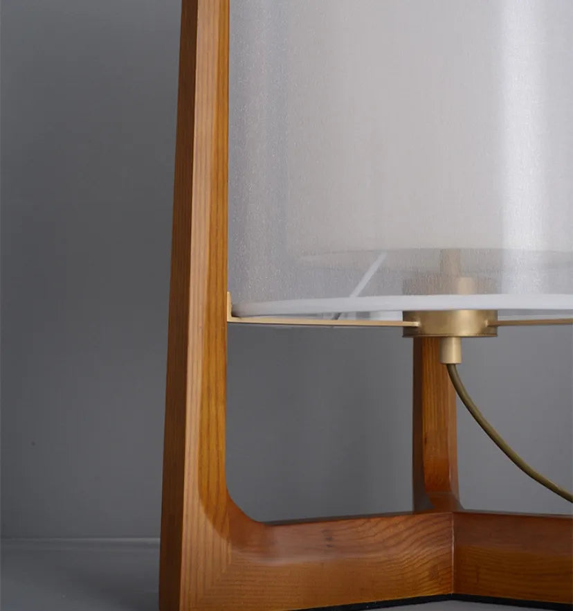 Quinn Lantern Floor Lamp - Yiarolight