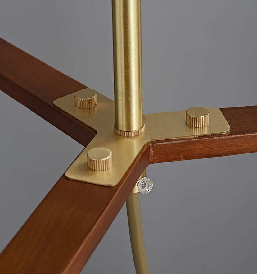 Quinn Lantern Floor Lamp - Yiarolight