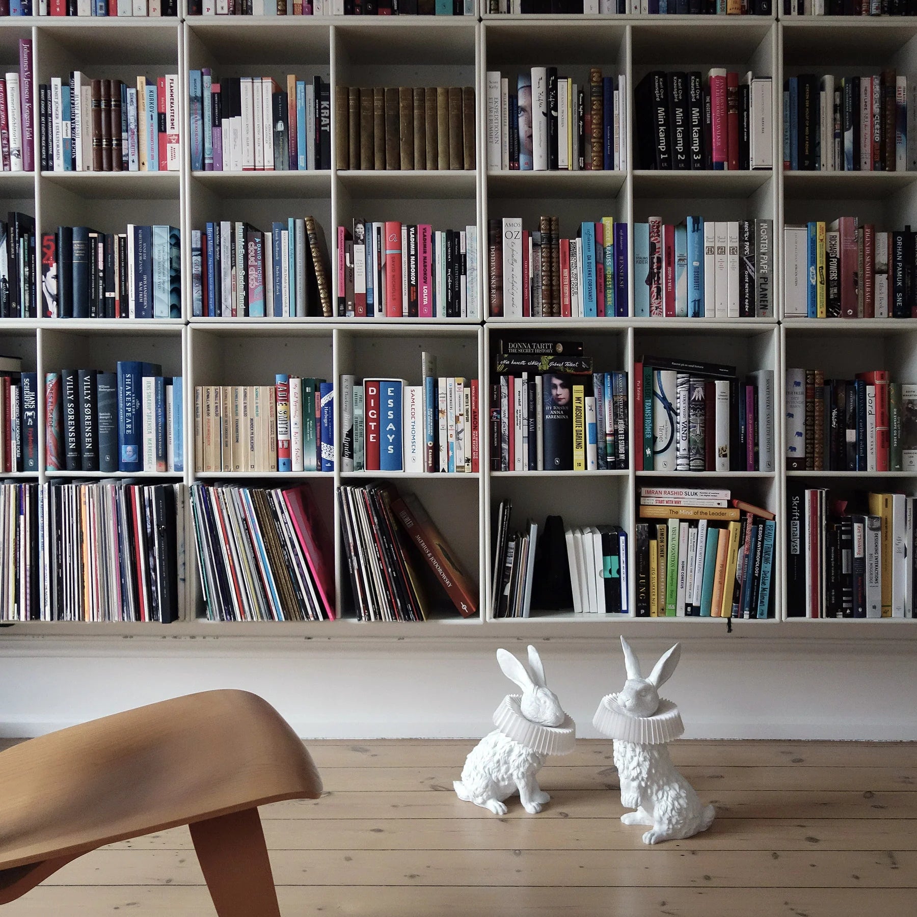 Rabbit X Table Lamp - Yiarolight
