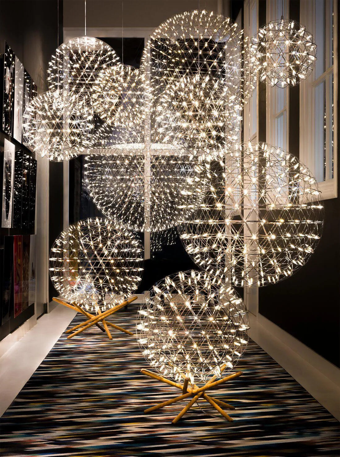 Silver Spark Ball Chandelier - Yiarolight