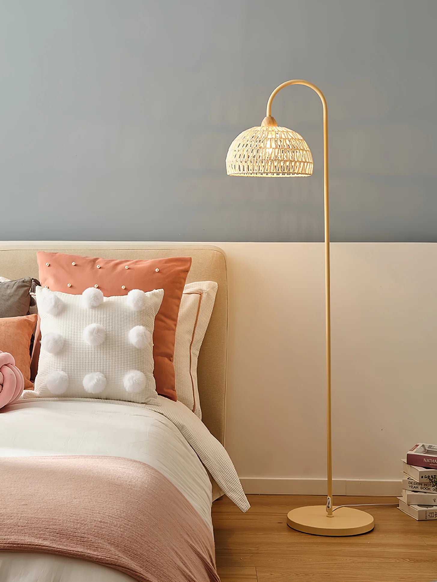 Rattan Arch Floor Lamp - Yiarolight