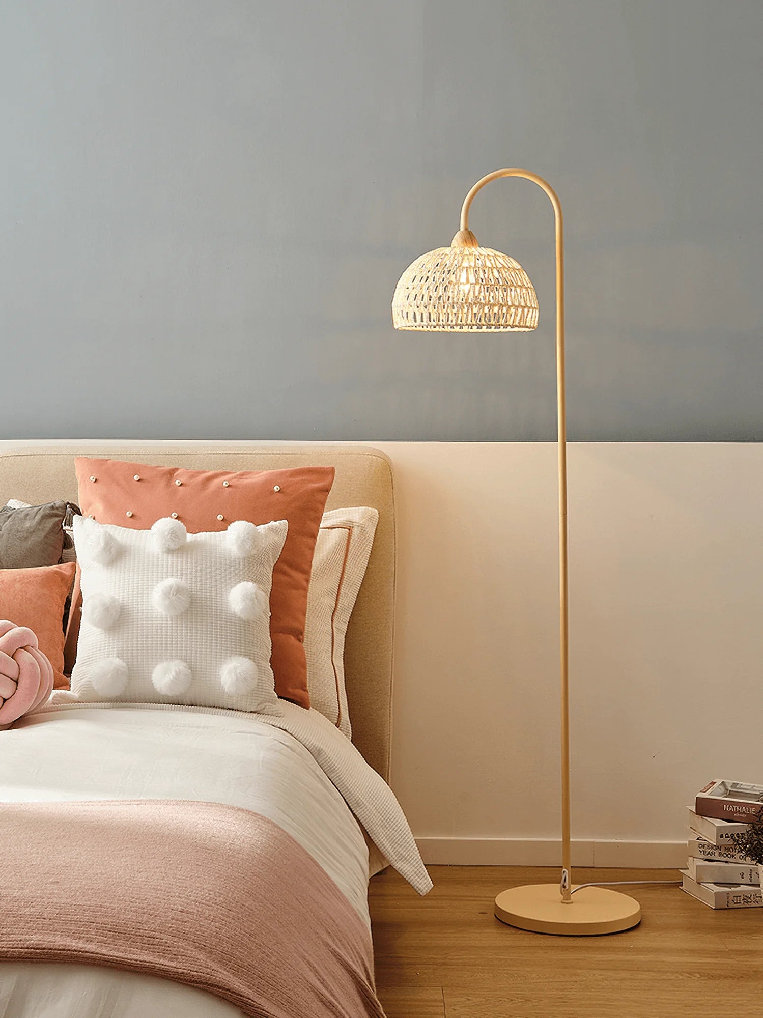 Rattan Arch Floor Lamp - Yiarolight