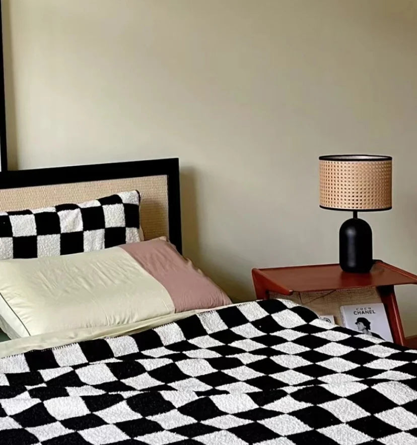 Rattan Table Lamp - Auraolight