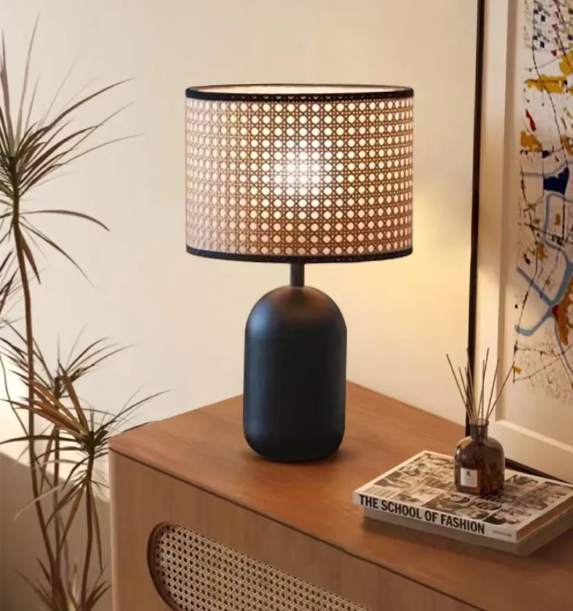 Rattan Table Lamp - Auraolight