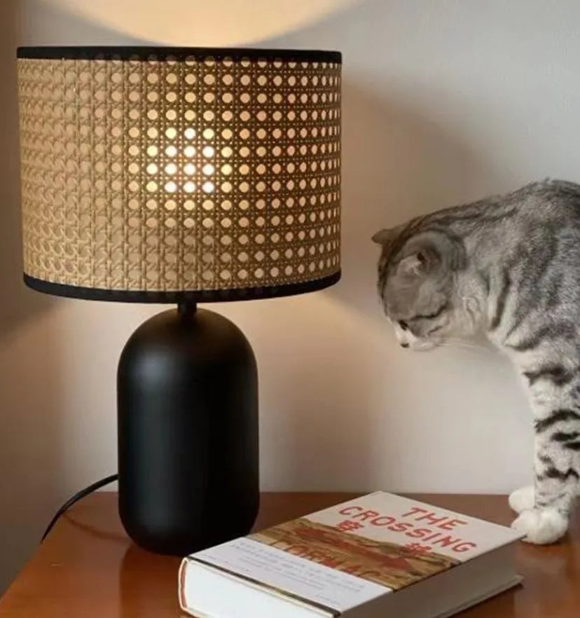 Rattan Table Lamp - Auraolight