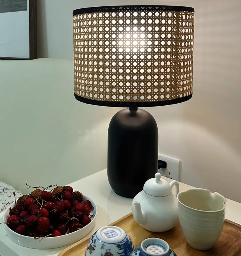 Rattan Table Lamp - Auraolight