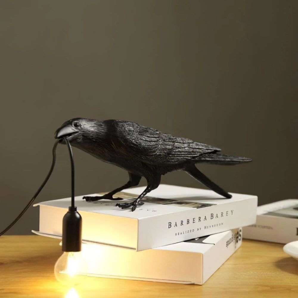 Raven Resin Table Lamp - Yiarolight