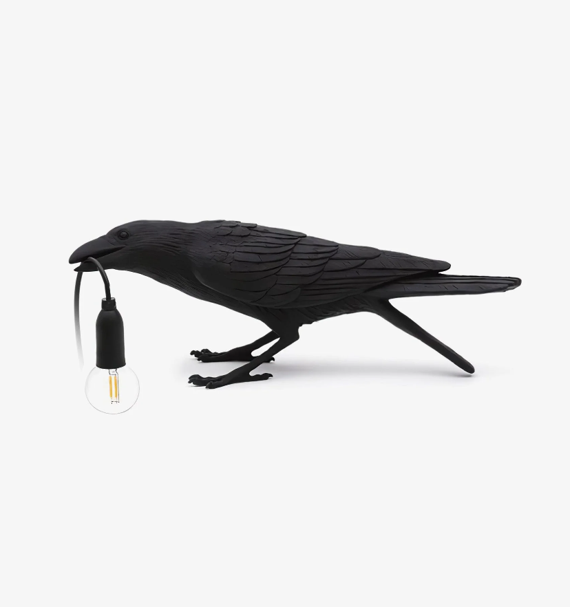 Raven Resin Table Lamp - Yiarolight