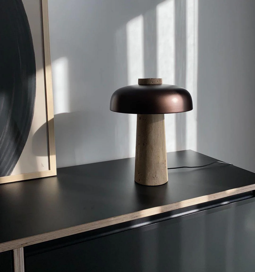 Reverse Table Lamp - Yiarolight