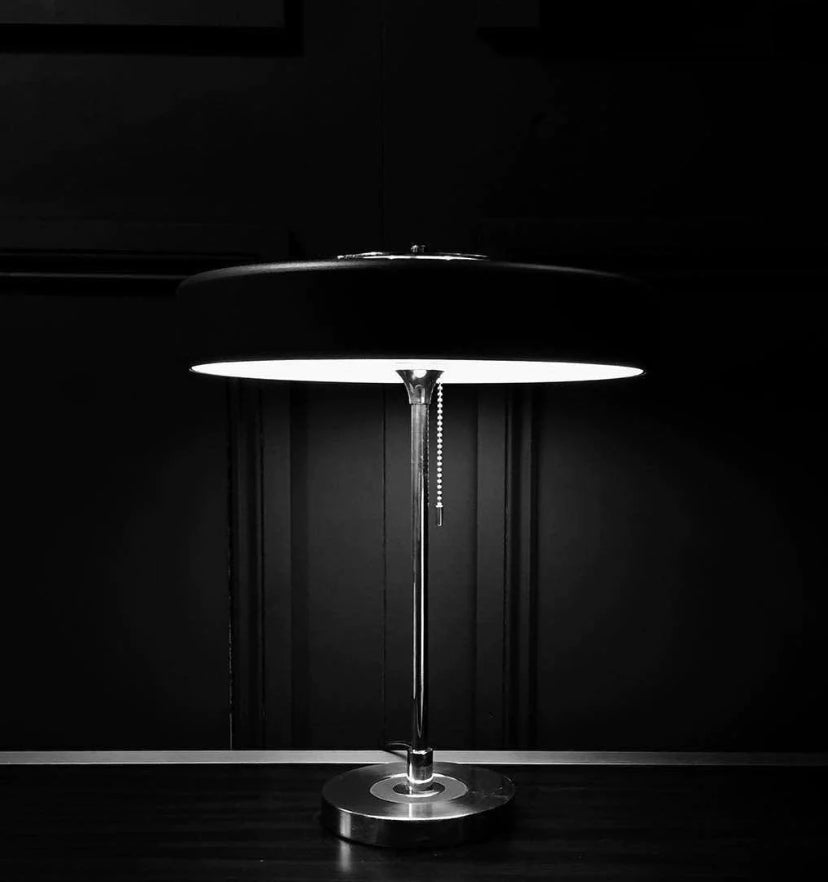 Revolve Table Lamp - Yiarolight