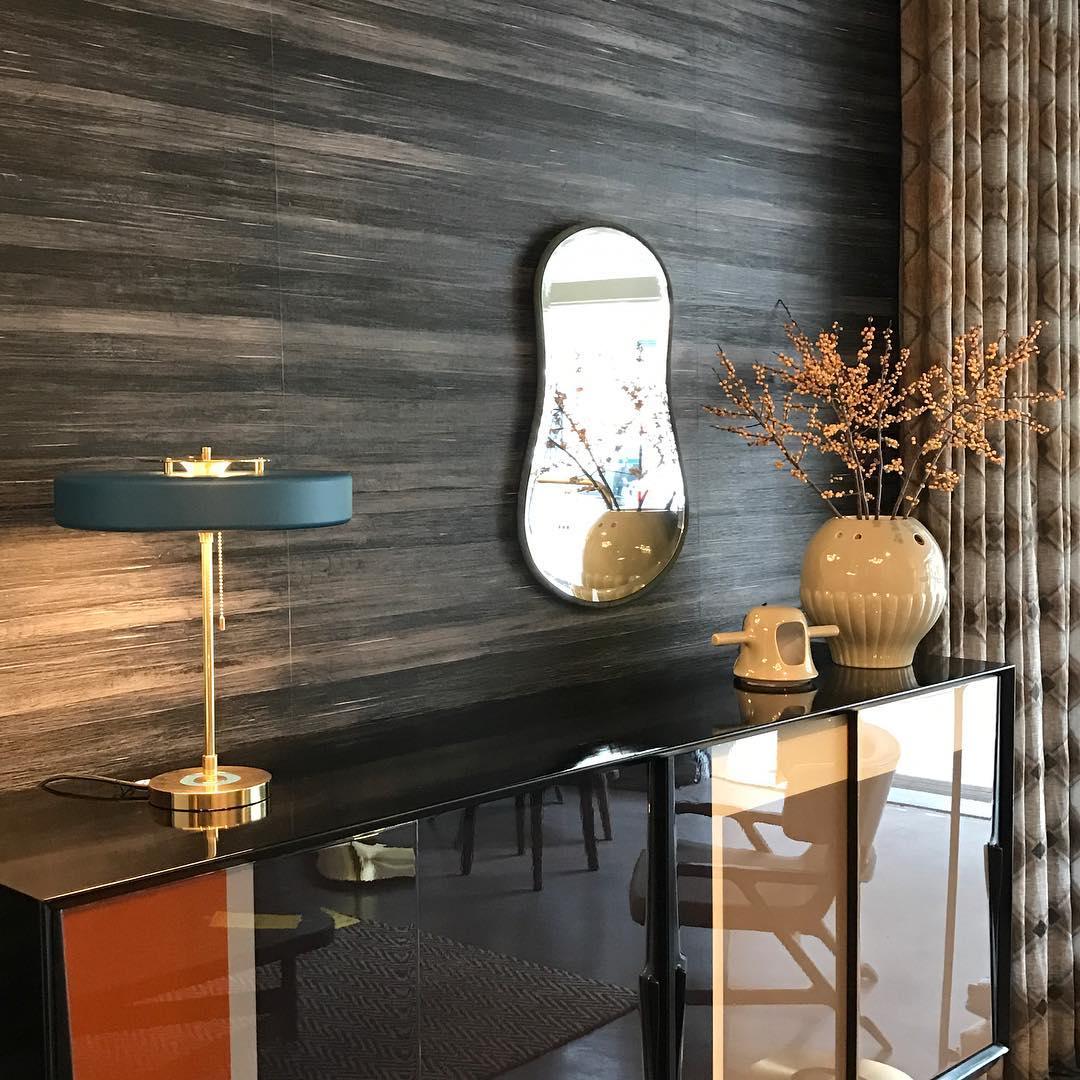 Revolve Table Lamp - Yiarolight