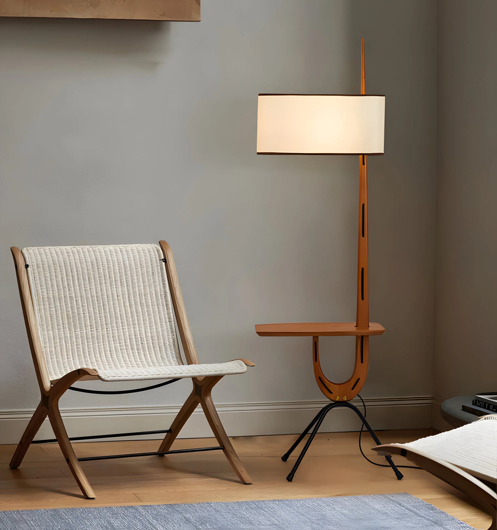 Rispal Giraffe Floor Lamp - Yiarolight