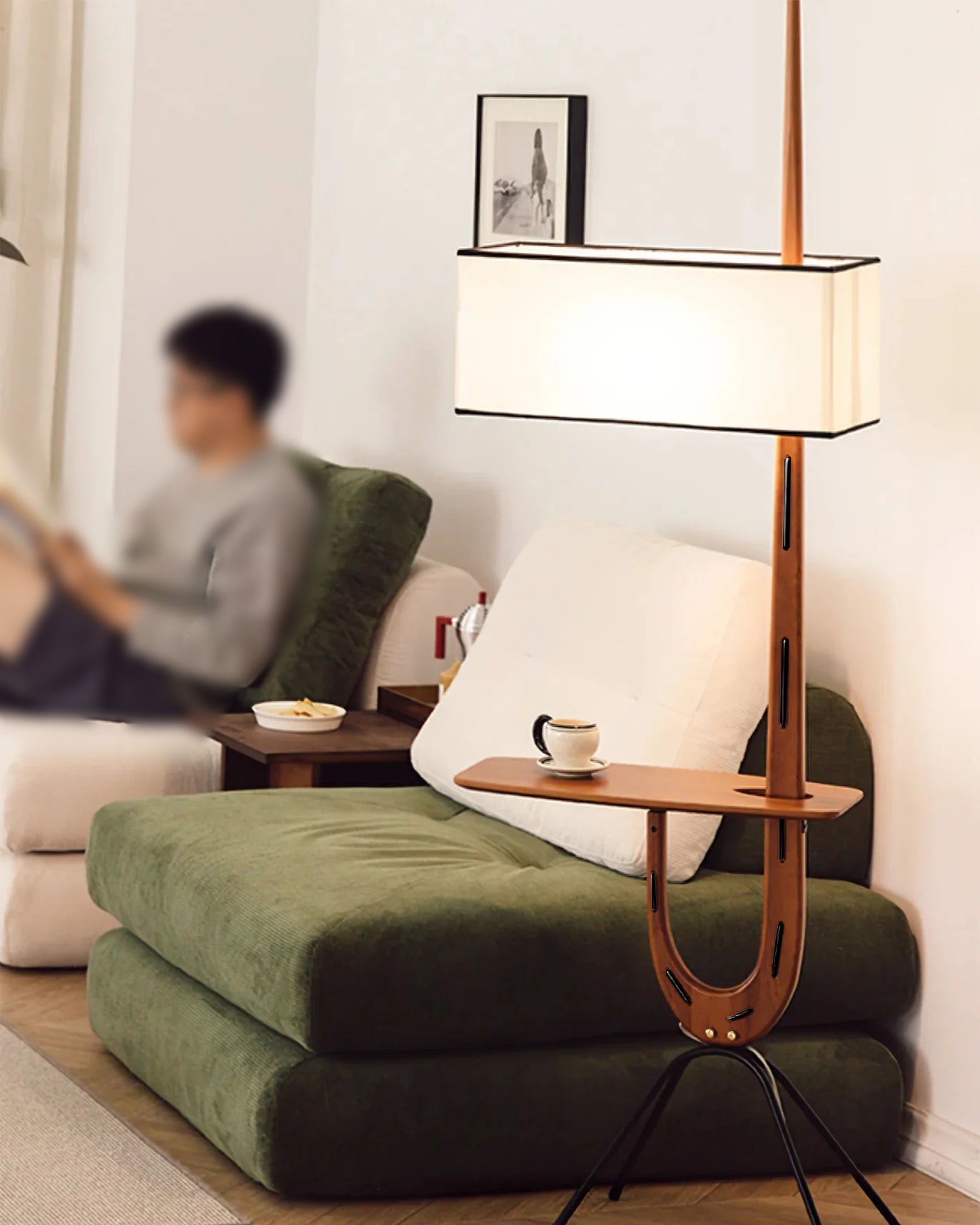 Rispal Giraffe Floor Lamp - Yiarolight