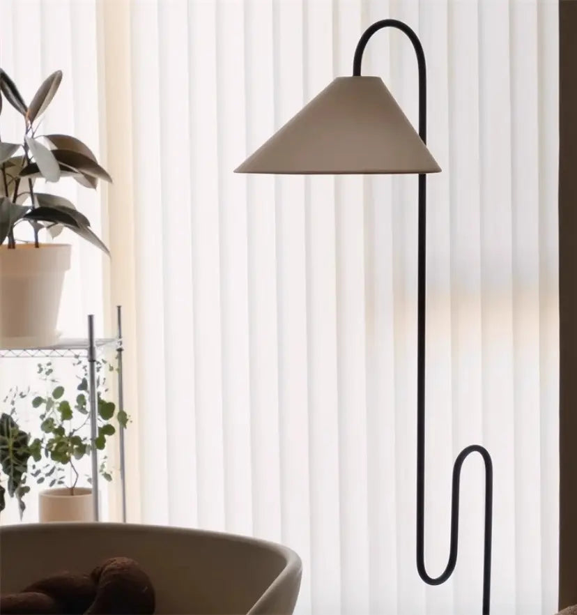 Roattino Floor Lamp - Yiarolight