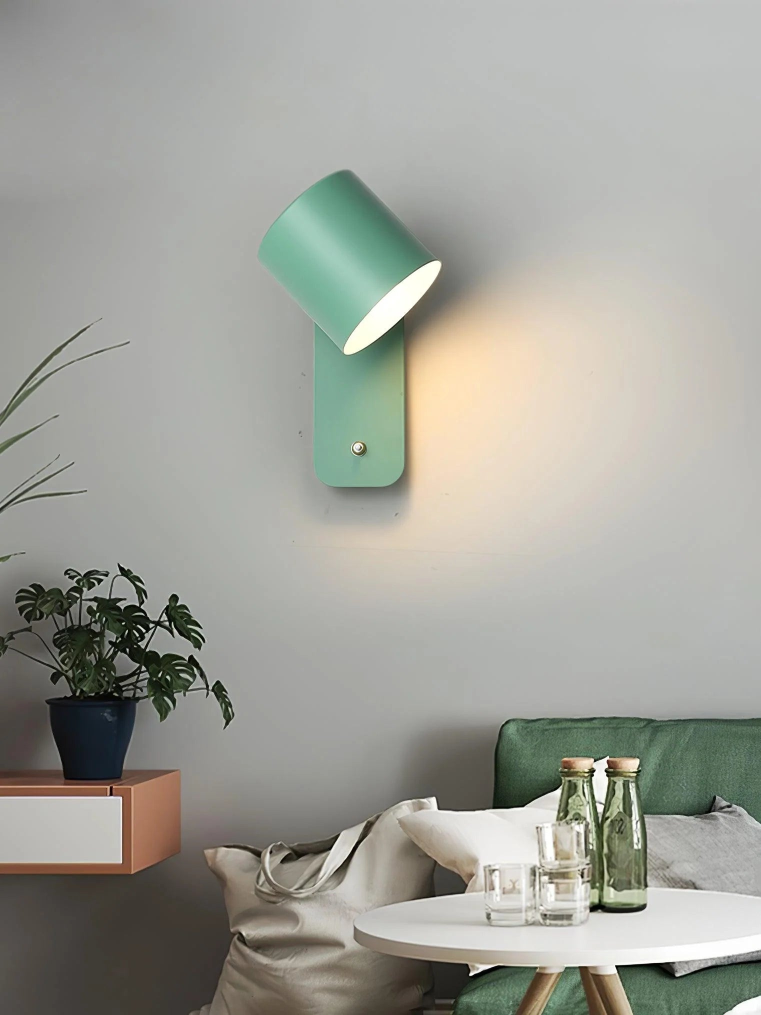 Rotatable Cylinder Plug-in Wall Lamp - Yiarolight