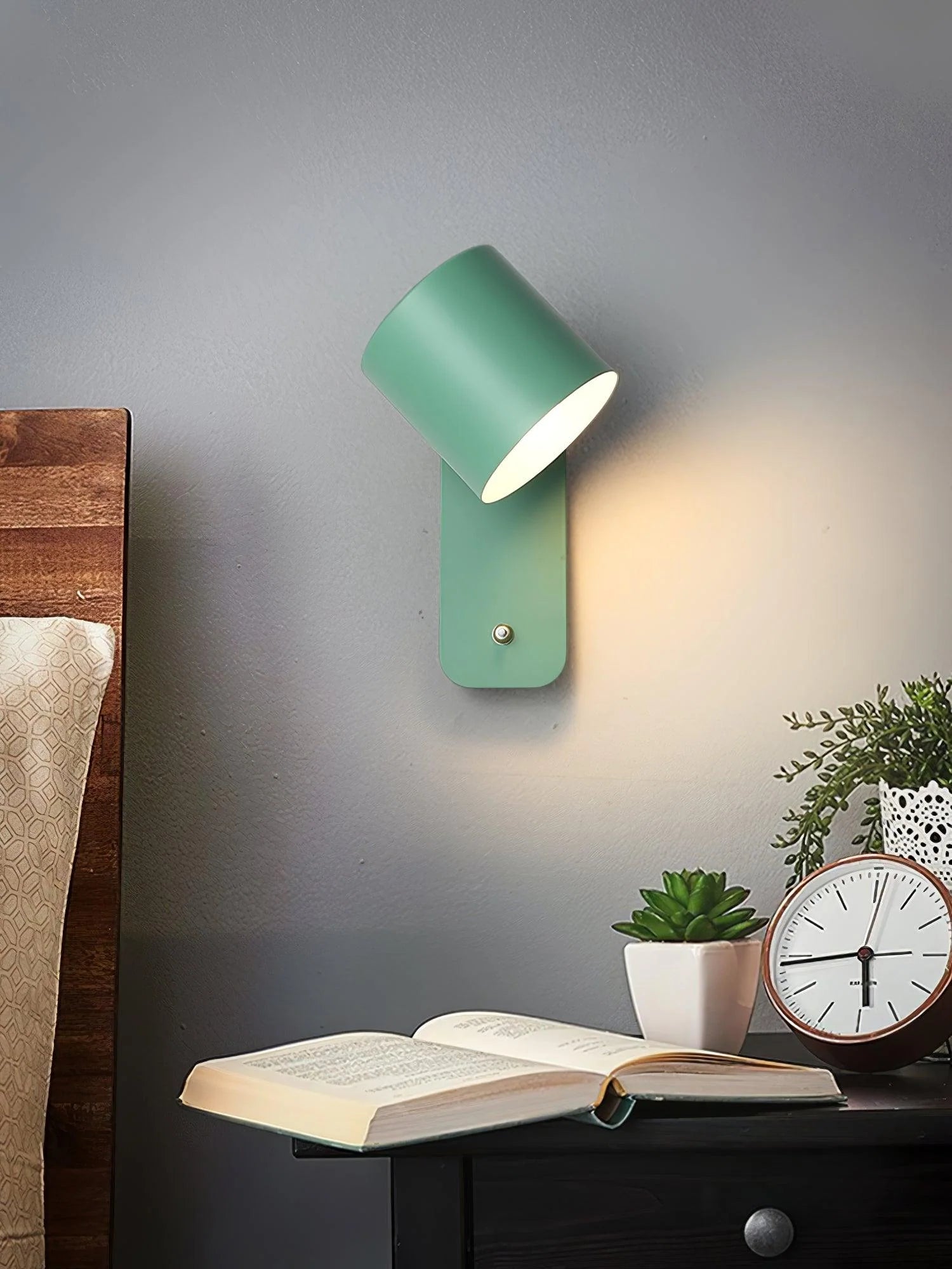 Rotatable Cylinder Plug-in Wall Lamp - Yiarolight