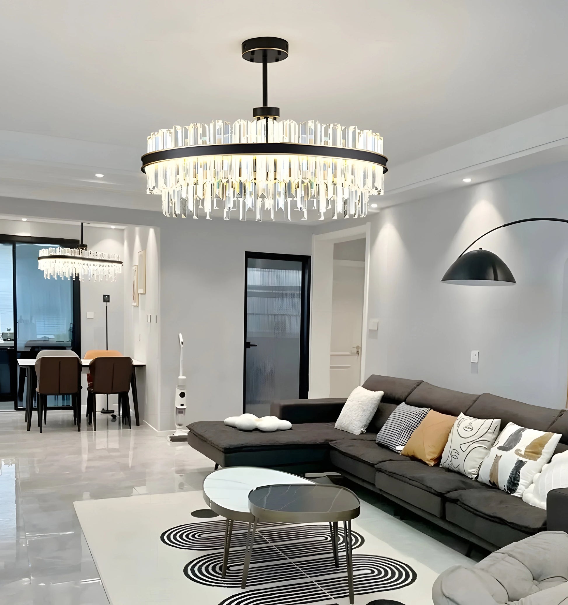 Royal Black Gold Ring Chandelier - Auraolight