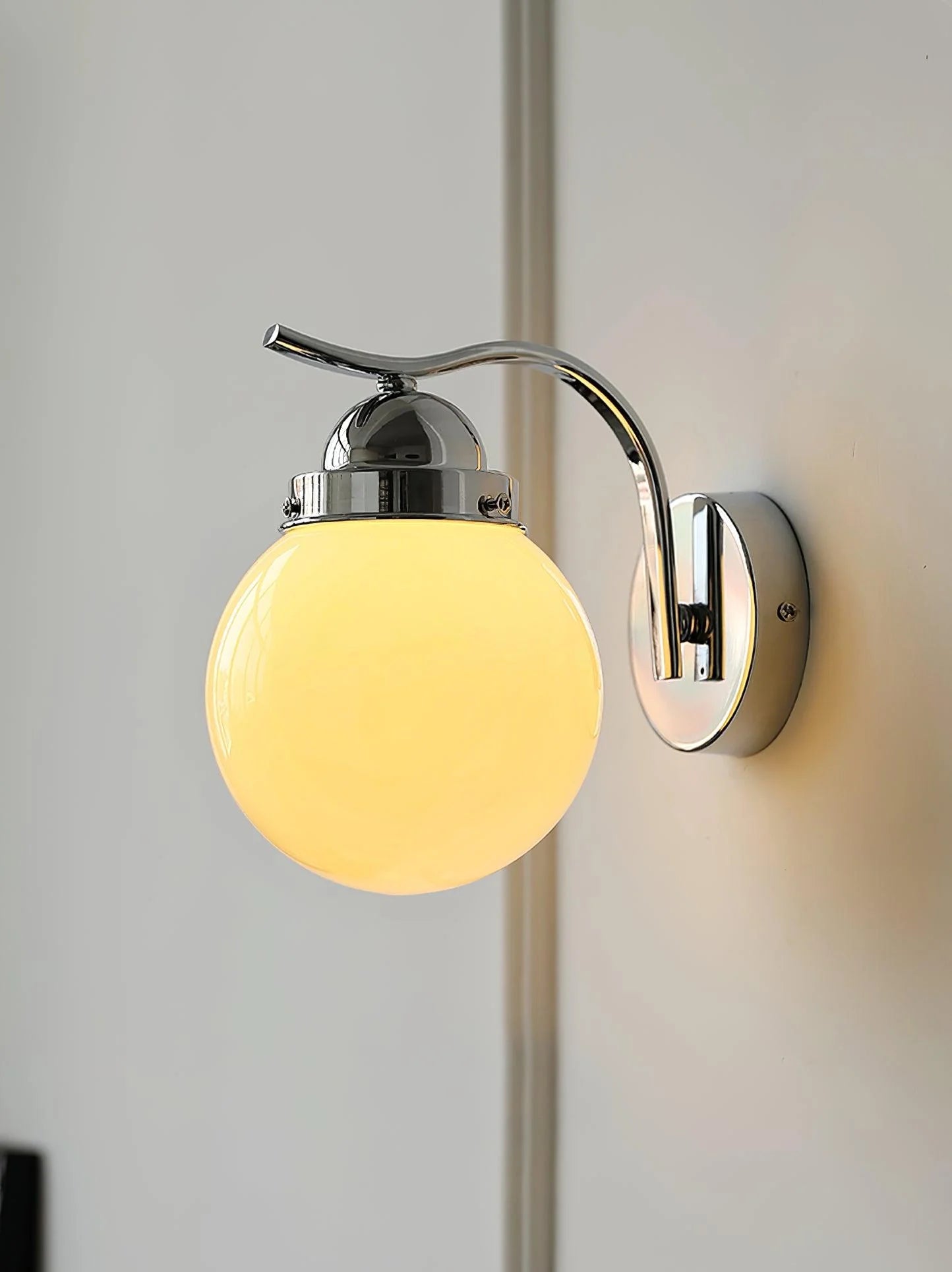 Ryttenberg Wall Lamp - Yiarolight