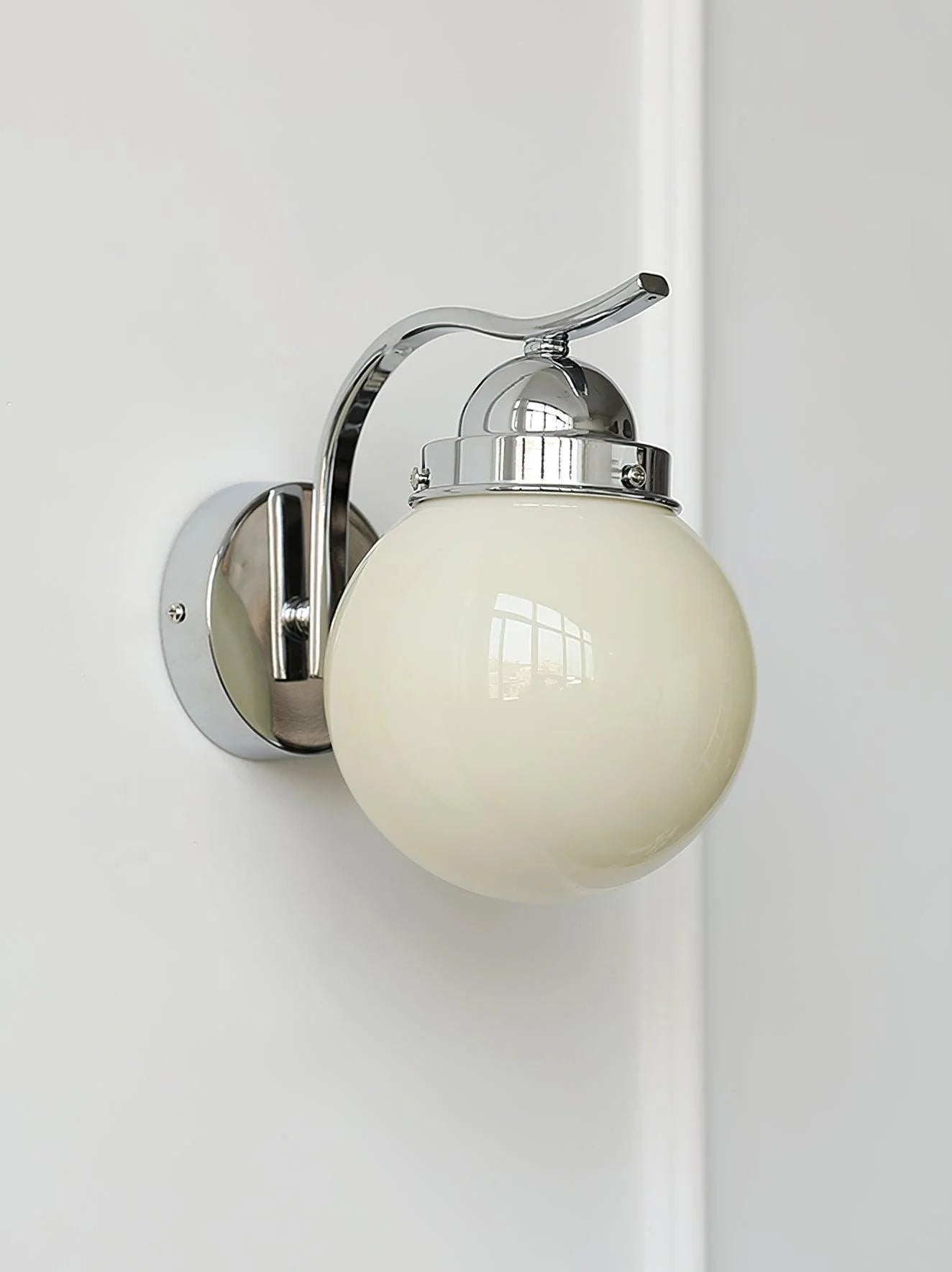 Ryttenberg Wall Lamp - Yiarolight