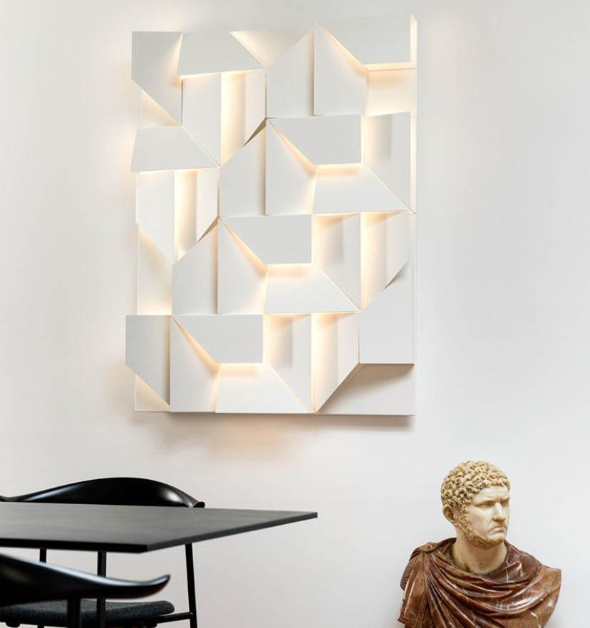 Shadows Wall Lamp - Yiarolight