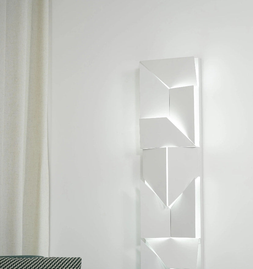 Shadows Wall Lamp - Yiarolight