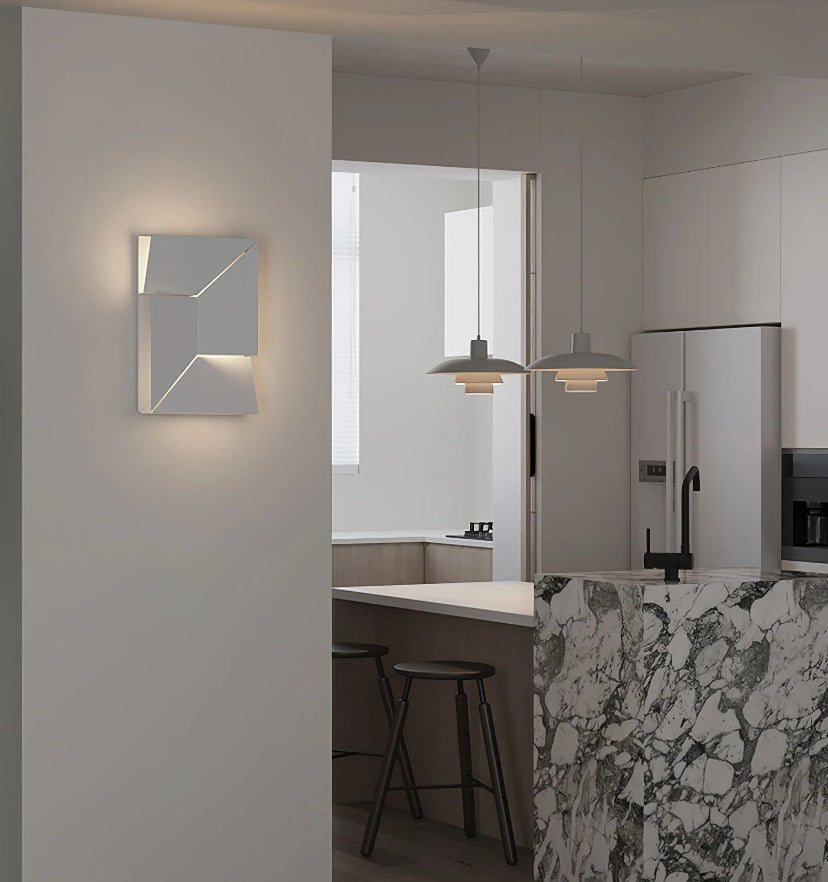 Shadows Wall Lamp - Yiarolight