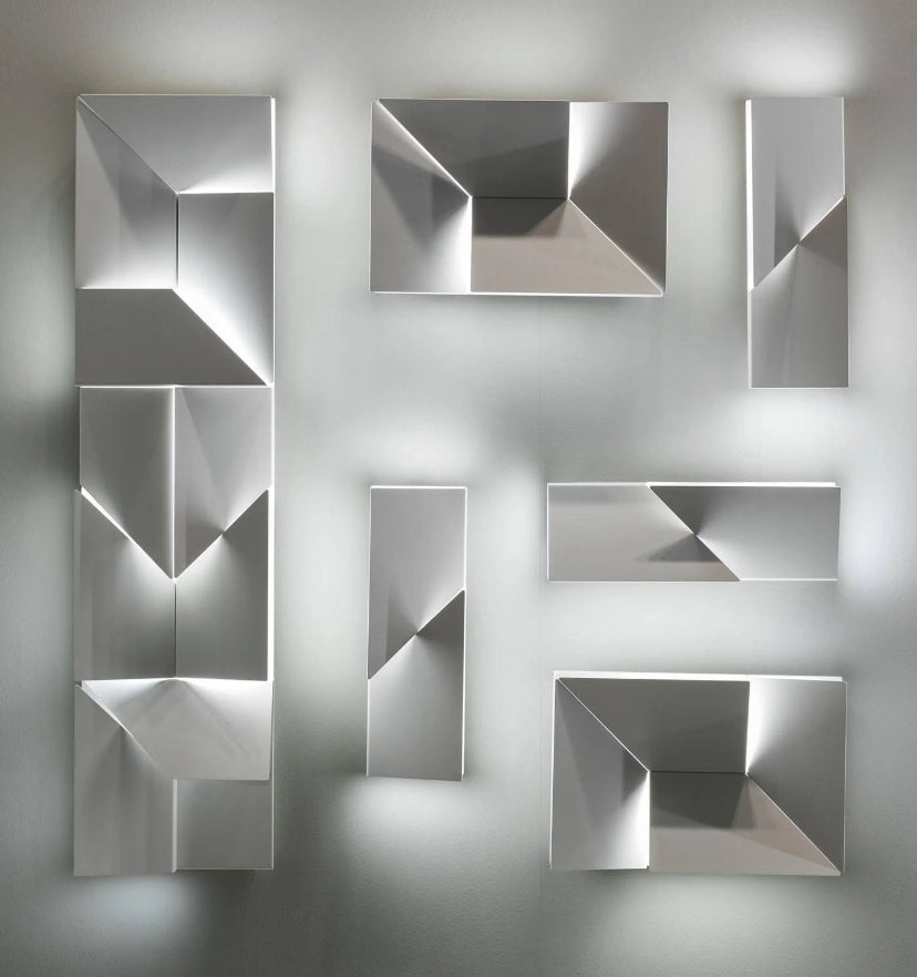 Shadows Wall Lamp - Yiarolight