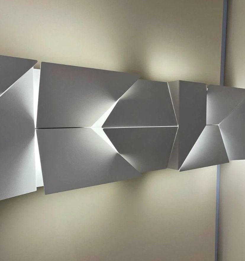 Shadows Wall Lamp - Yiarolight