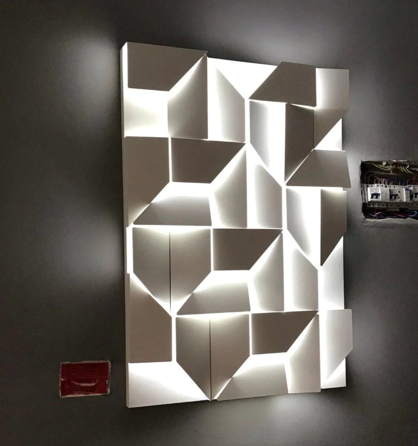 Shadows Wall Lamp - Yiarolight