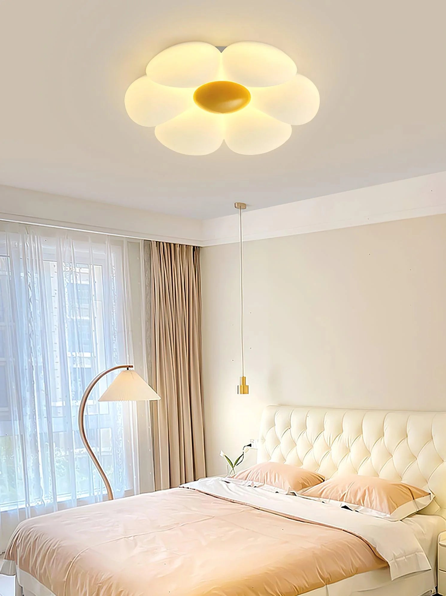 Six-leaf Flower Kids Room Ceiling Lamp - Yiarolight