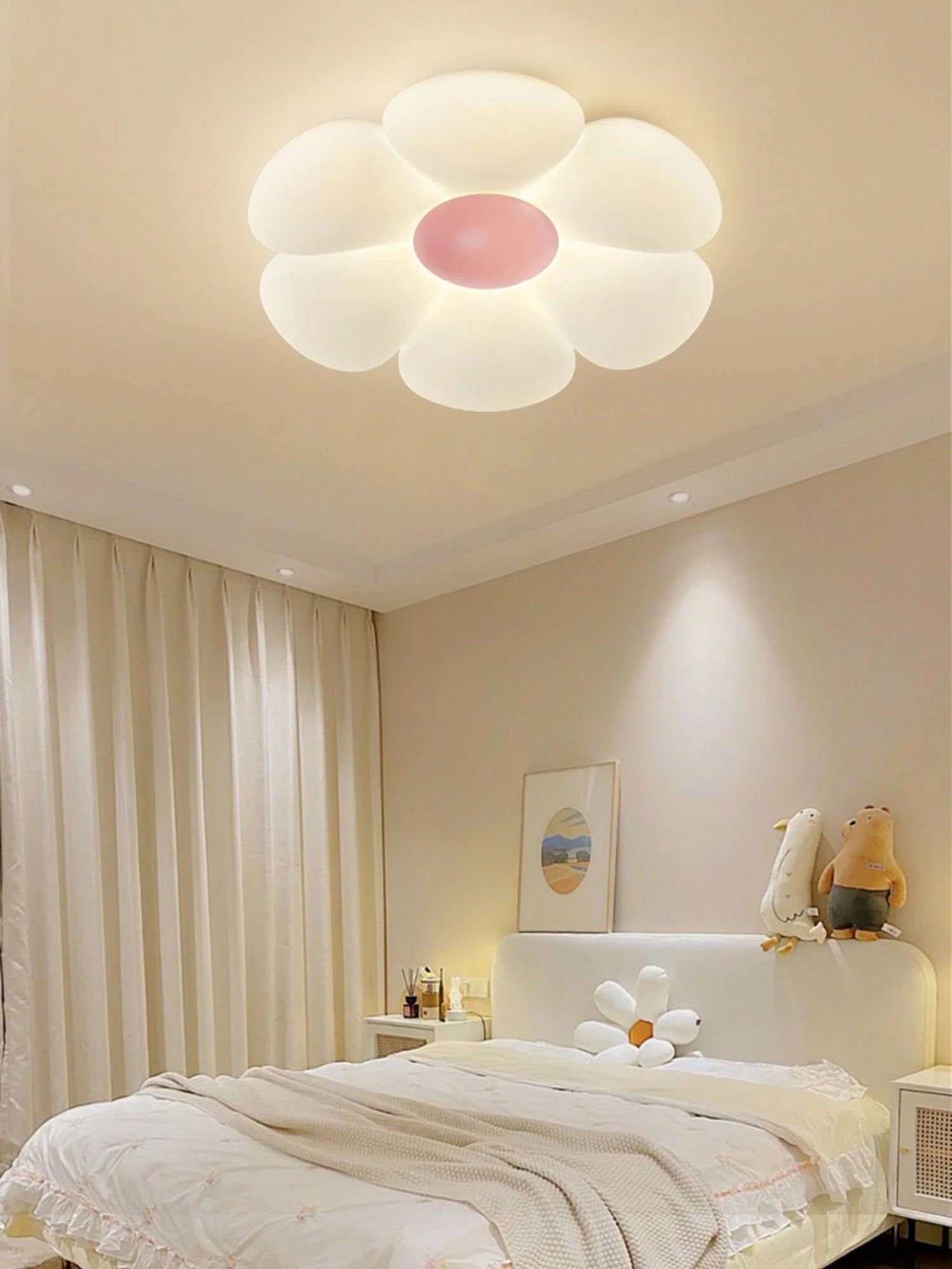 Six-leaf Flower Kids Room Ceiling Lamp - Yiarolight