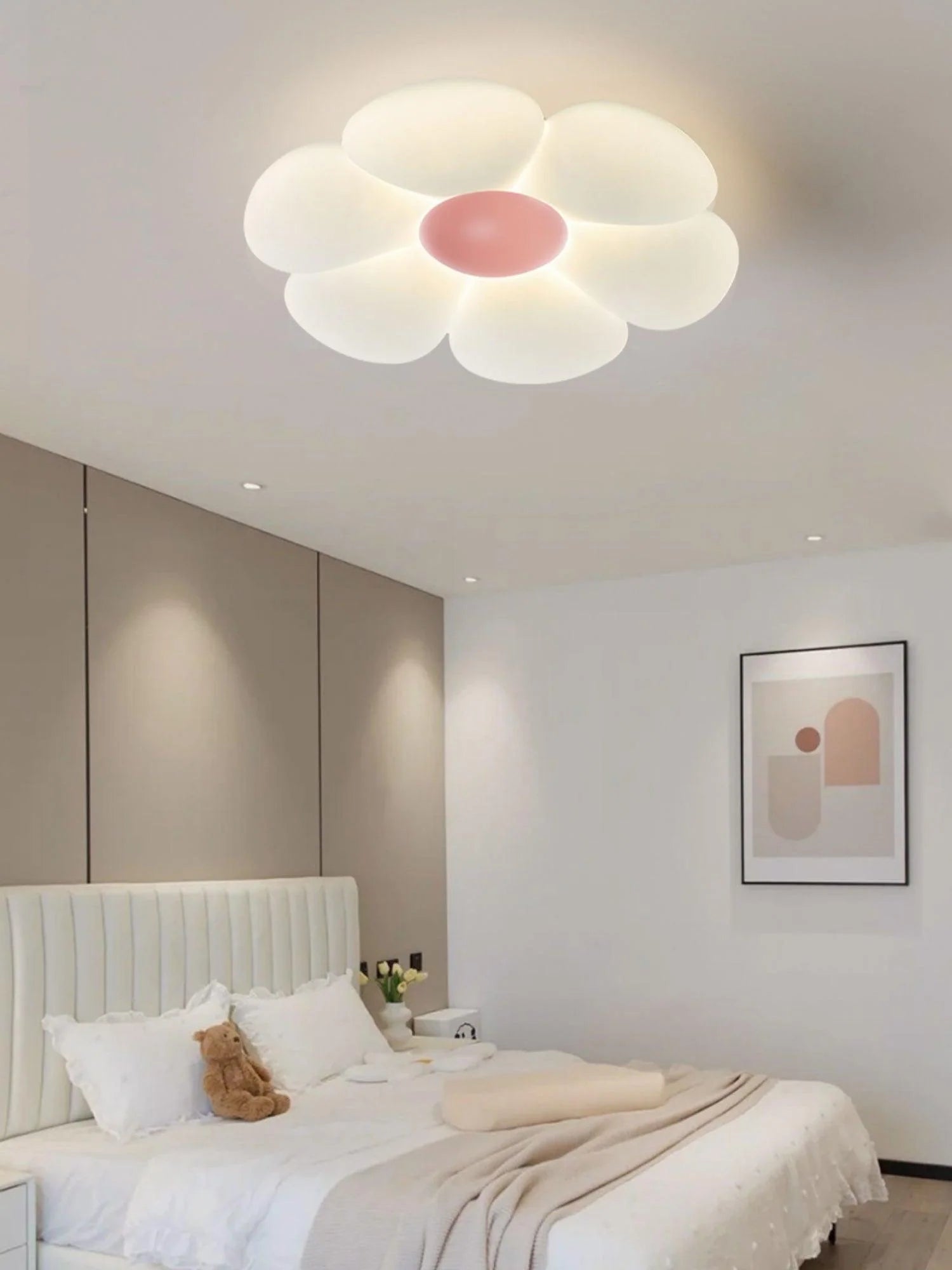 Six-leaf Flower Kids Room Ceiling Lamp - Yiarolight