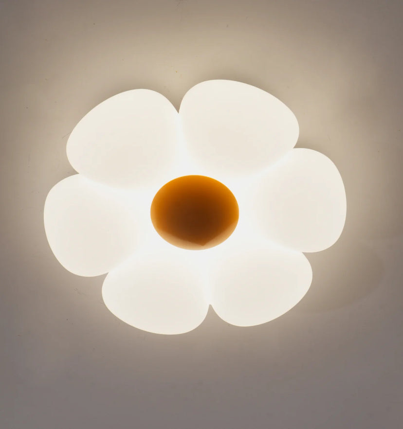 Six-leaf Flower Kids Room Ceiling Lamp - Yiarolight