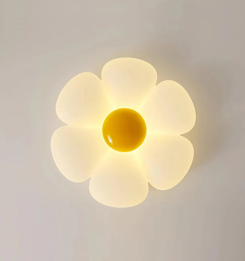 Six-leaf Flower Kids Room Ceiling Lamp - Yiarolight