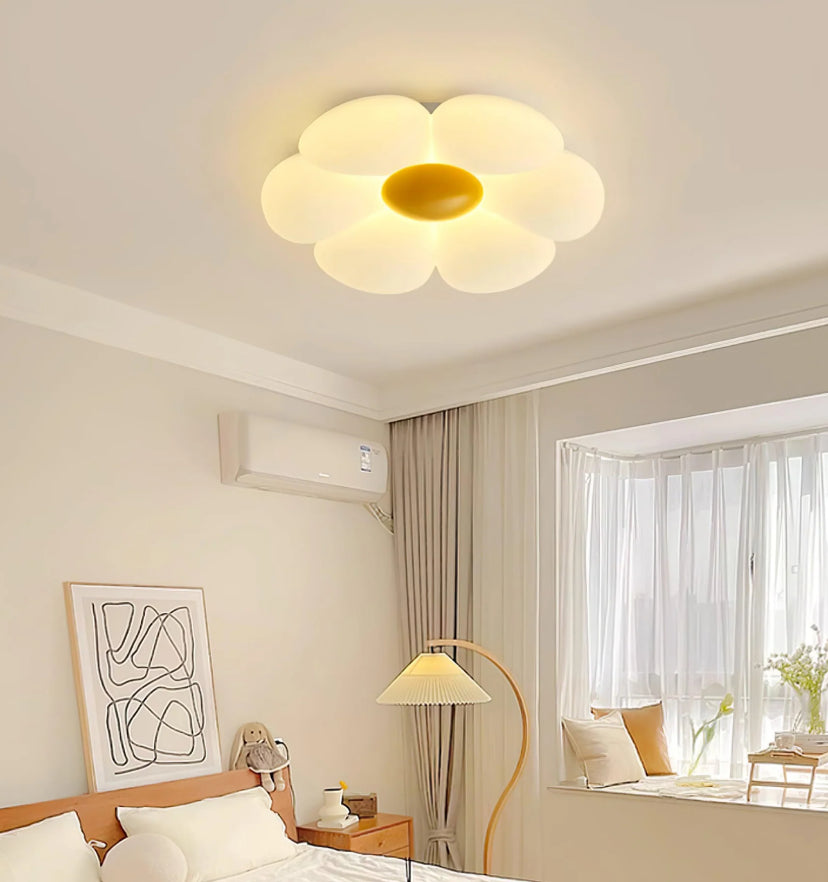 Six-leaf Flower Kids Room Ceiling Lamp - Yiarolight