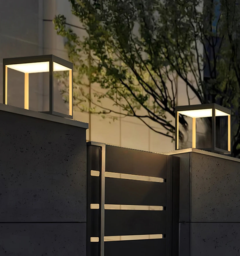 Square Frame Fence Post Garden Light - Auraolight