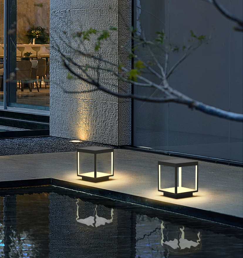 Square Frame Fence Post Garden Light - Auraolight