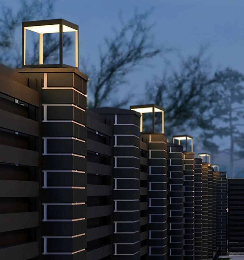 Square Frame Fence Post Garden Light - Auraolight