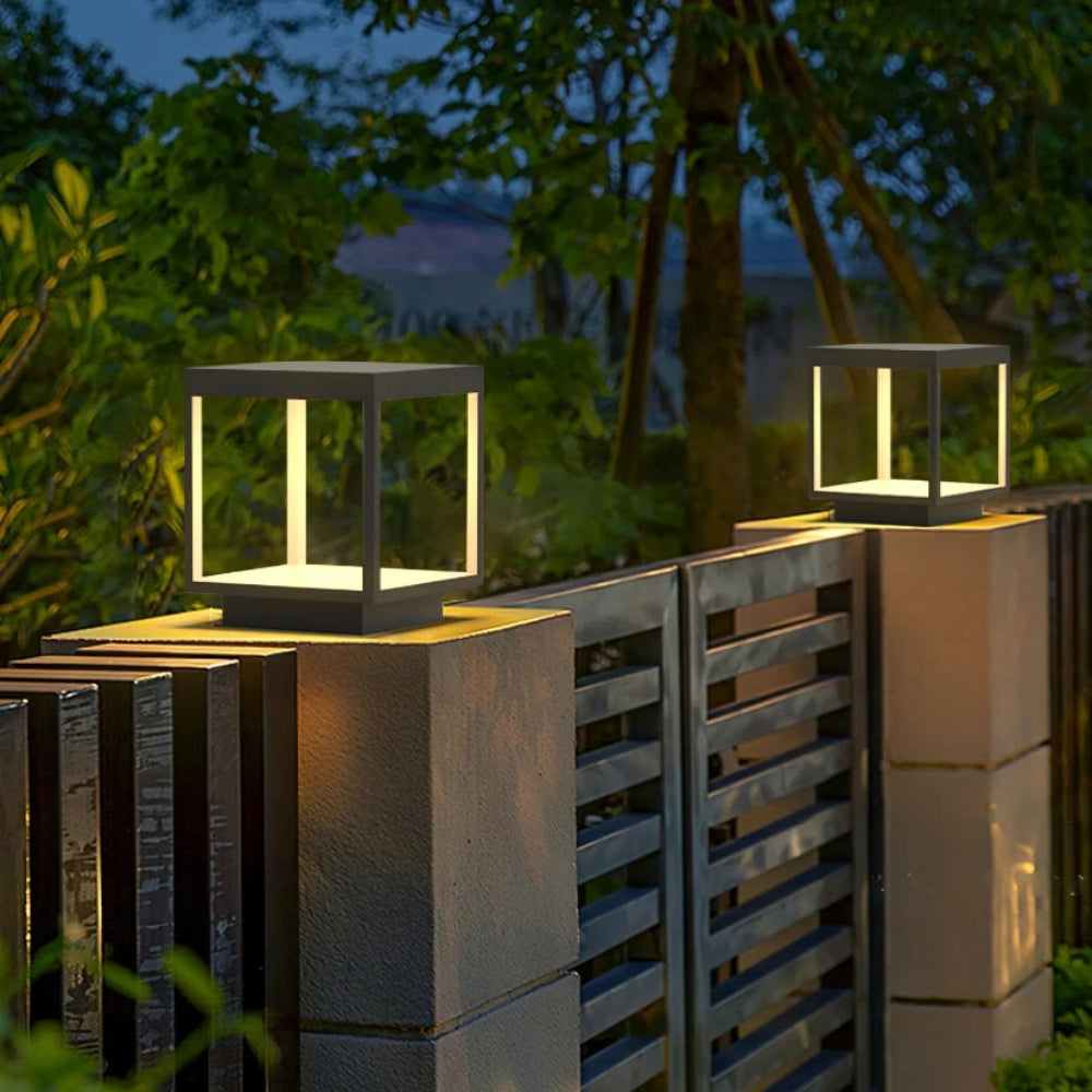 Square Frame Fence Post Garden Light - Auraolight