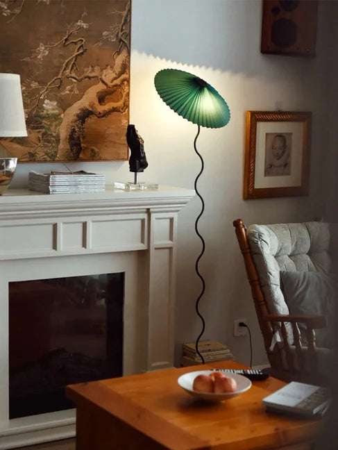 Squiggle Floor Lamp - Yiarolight