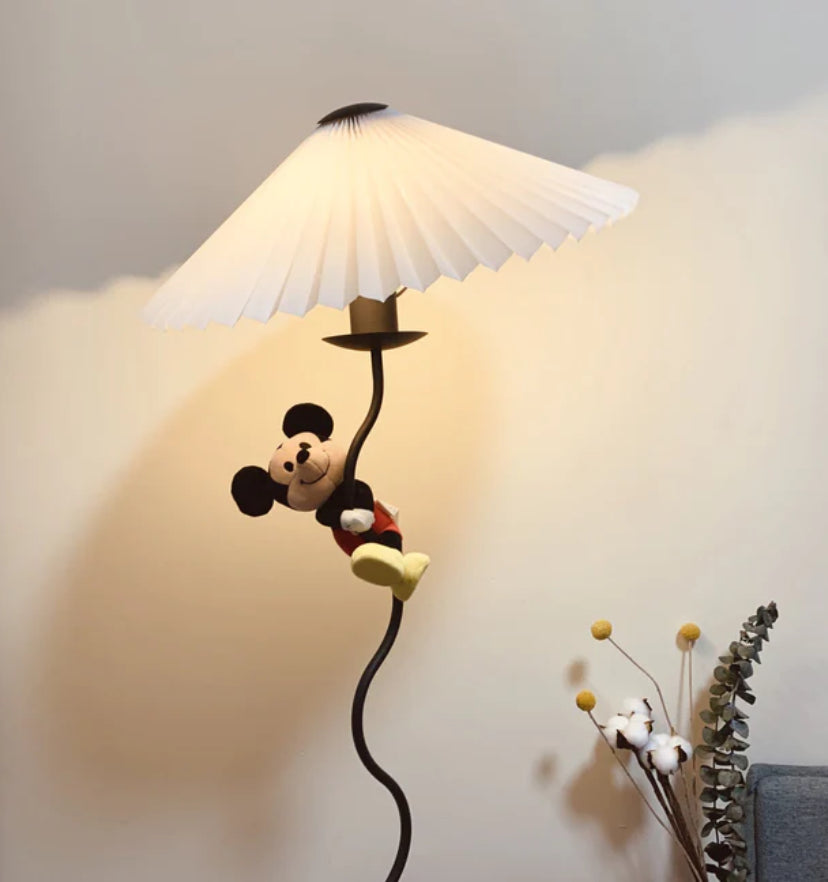Squiggle Floor Lamp - Yiarolight