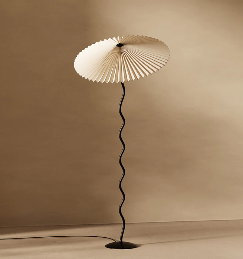 Squiggle Floor Lamp - Yiarolight